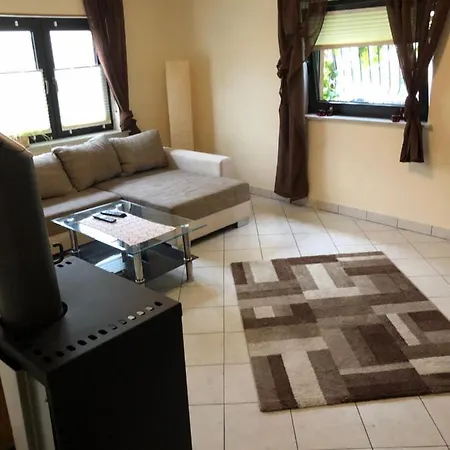 Monteurwohnung - Naehe Limburg An Der Lahn Апартаменты
